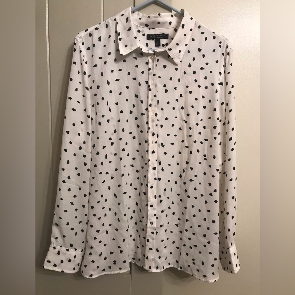Banana Republic Dillon Classic Fit top